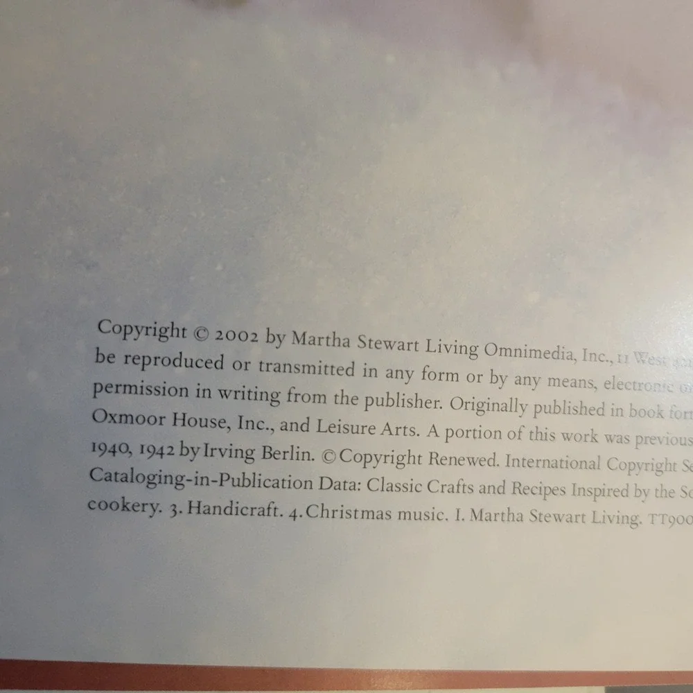 Martha Stewart Classic Crafts and Recipes Christmas Book OS Green Good Holiday